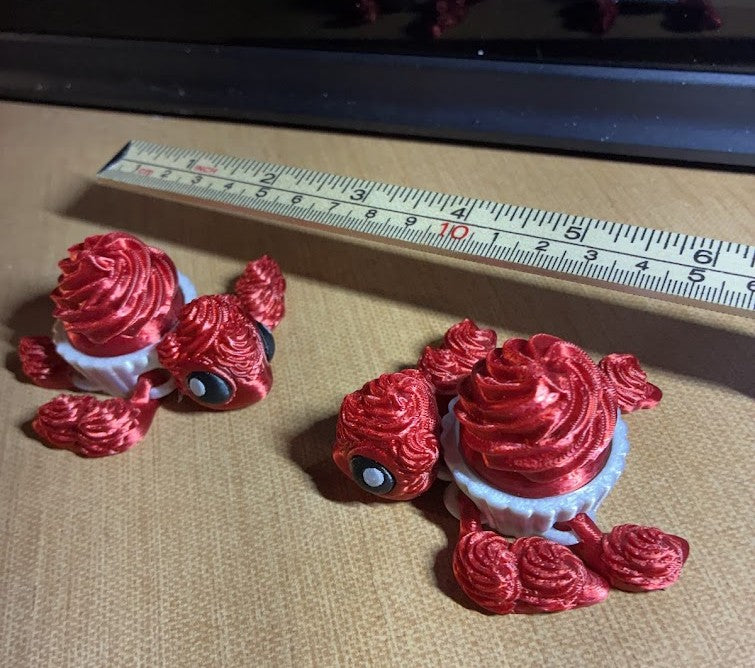Cupcake Clicker Turtle – 3D Printed Articulated Fidget Turtle | Cute Dessert Turtle Collectible