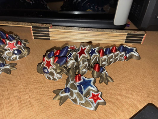 Star Cookie Tiny Wyvern Dragon – Cinderwing3D Articulated Dragon | Patriotic Fantasy Dragon Collectible