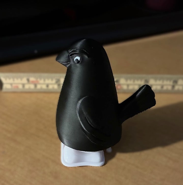 Wind-Up Walking Raven – Two Styles Available