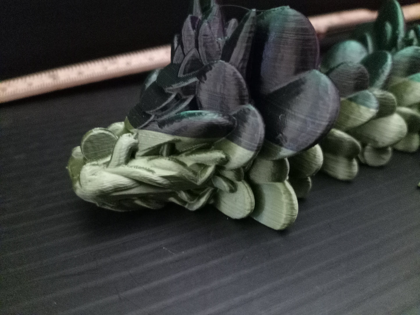 Cinderwing3D Articulated Clover Dragon – 3D Printed Flexible Lucky Dragon Fidget & Display Figure
